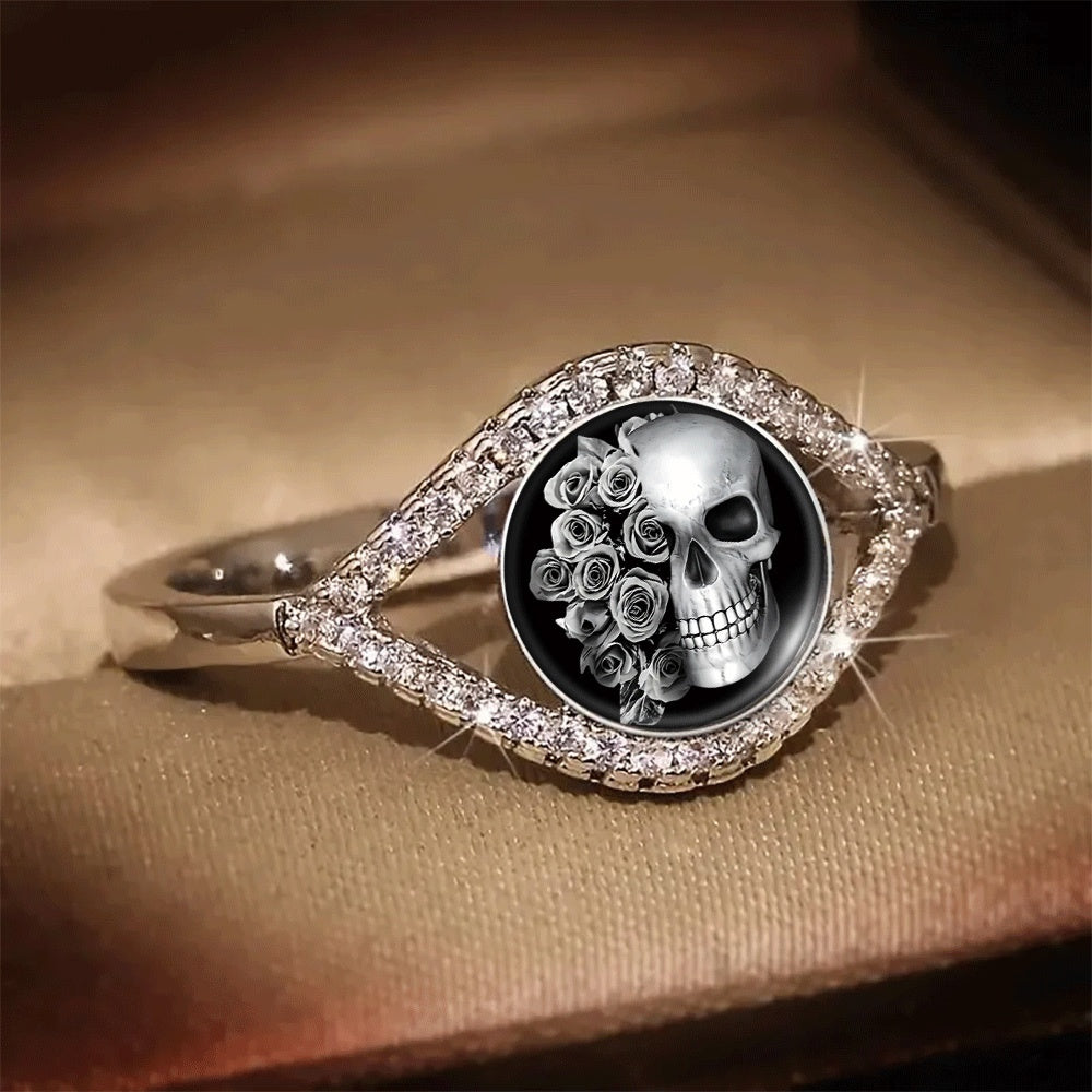 The Sparkling Skull Rose Is a Stunning Piece of Jewelry That Symbolizes Both Life And Death, Making It a Perfect Gift And a Trendy Fashion Accessory