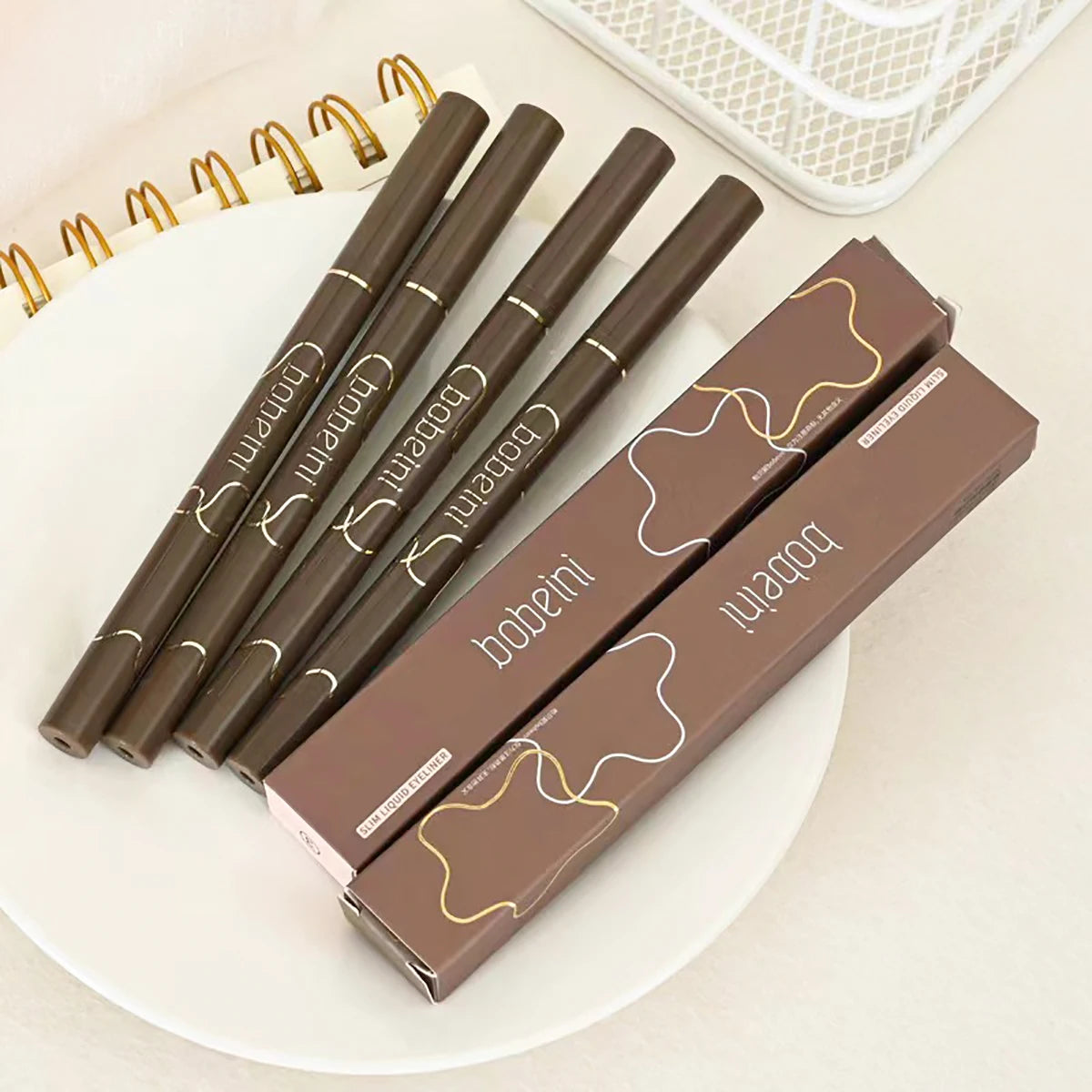 0.05mm slim eyeliner is smooth and durable, slim, quick-drying, long-lasting eyeliner, 4 colors, waterproof, non-smudging