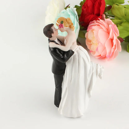 Romantic Bride & Groom Resin Figurine – Wedding Cake Topper for Valentine’s, Engagements & Anniversary Celebrations