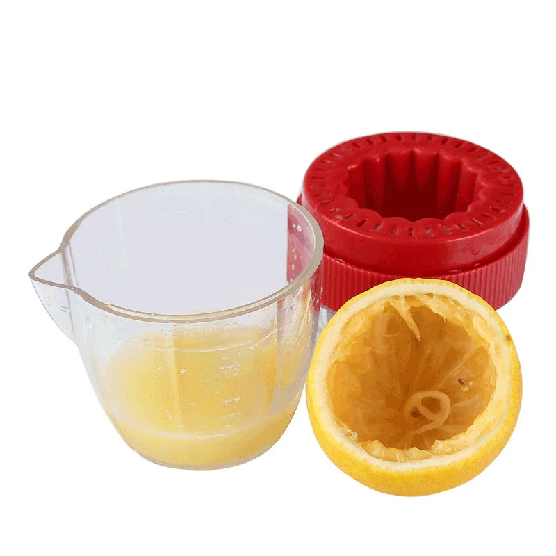 Manual Lemon Squeezer with Lid Plastic