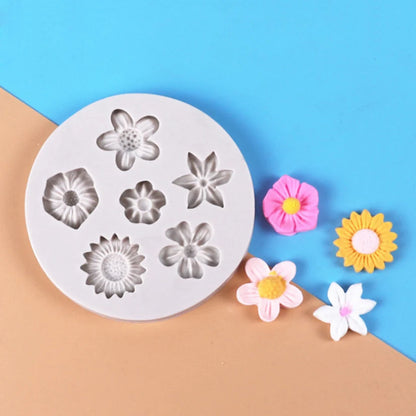 Daisy Wild Chrysanthemum Flower Silicone Sugarcraft Mold Fondant Cake Decorating Tools Candy Clay Cupcake Chocolate Baking Mold