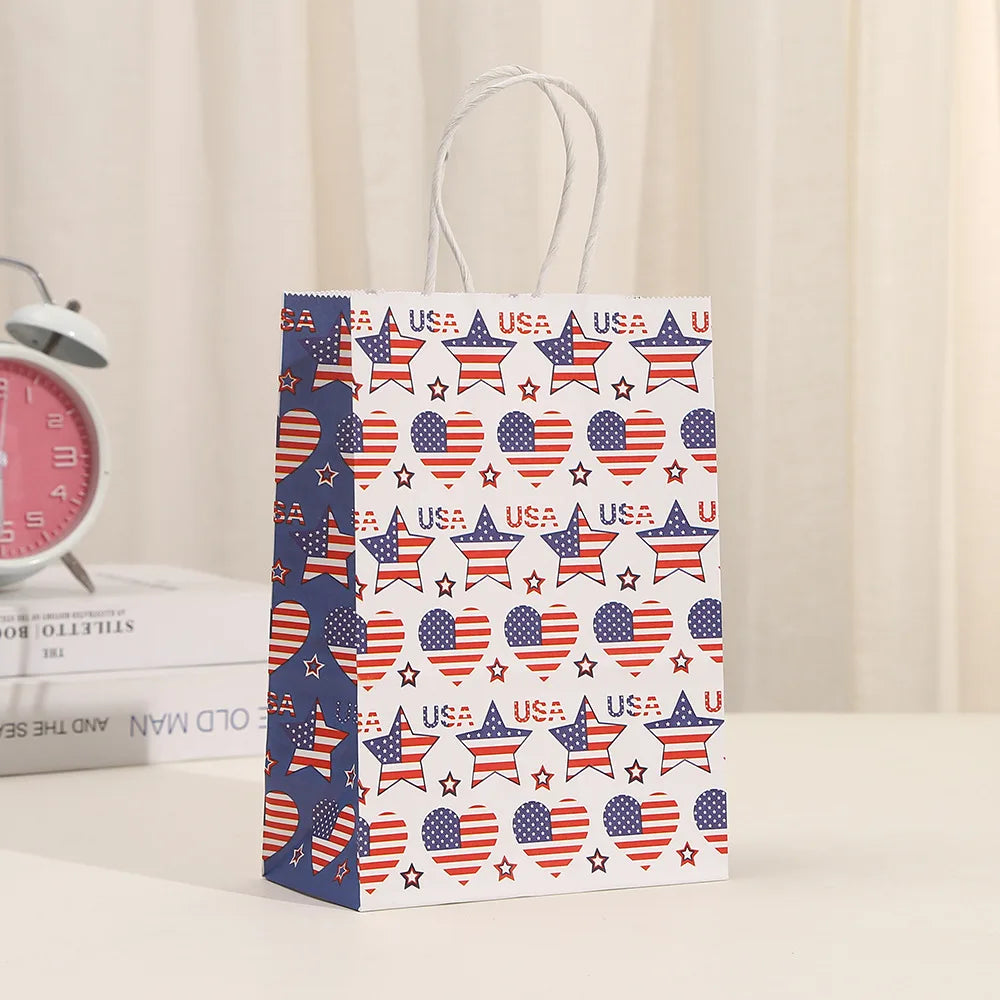 6Pcs Independence Day Theme Party Paper Gift Bags American Flag Patriotic Candy Packing Bag 4th of July Party Party Decoration