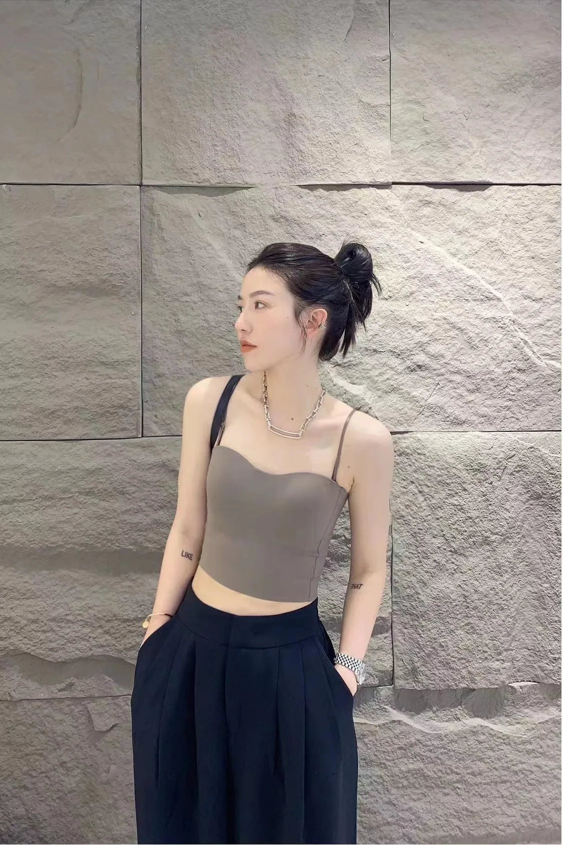 Women's Solid Knitted Tank Top