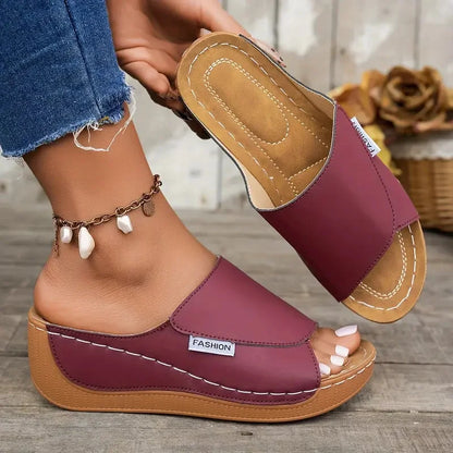 Women Wedge Slippers Summer Fashion Slippers Open Toe Breathable Sandals Comfortable Buckle Woman Shoes Slides Women