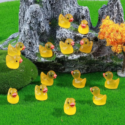 50pc Glow-in-the-Dark Mini Resin Flamingo Duck Figurines Resin Animal Statues for Garden Decor for  Halloween & Christmas Gifts
