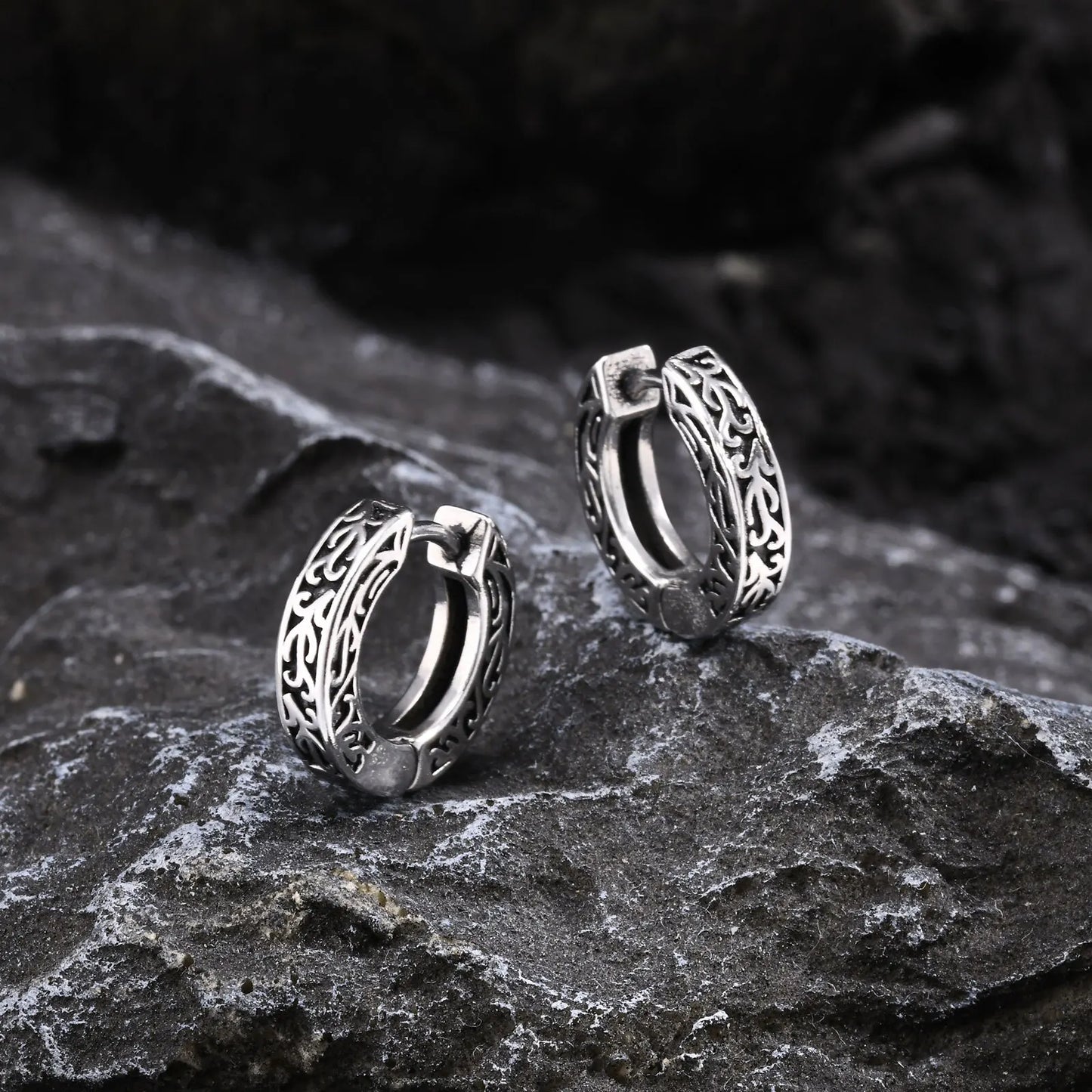 Thick Small Hoop Earrings for Men Teens, Anit Allergy Stainless Steel Huggies Earrings, Unisex Punk Rock Ear Jewelry
