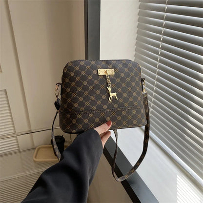 PU Leather Women Shoulder Bag Female Deer Pendant Handbags Girl Small Crossbody Bag Fashion Shell Shape Messenger Bag Bolsos