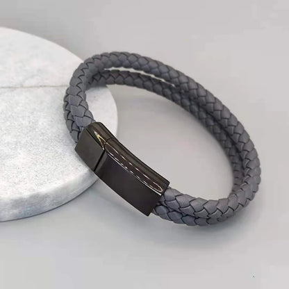 Personalized Black Leather Explorer Bracelet For Men Custom Engraved Name Date Strong Magnetic Clasps Bracelet Father's Day Gift