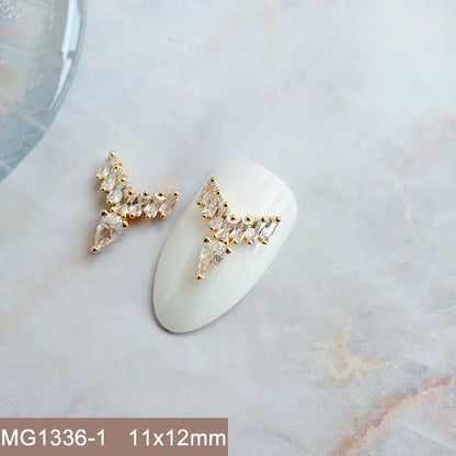 10pcs/lot Luxury No Fading Bow Butterfly Arc Nail Art Parts Zircon Crystal Manicure Nails Accesorios Supplies Decorations Charms