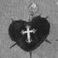 Punk Leopard Print Rivet Cross Keychain – Cool Grunge Rock Heart Bag Charm & Gothic Accessory