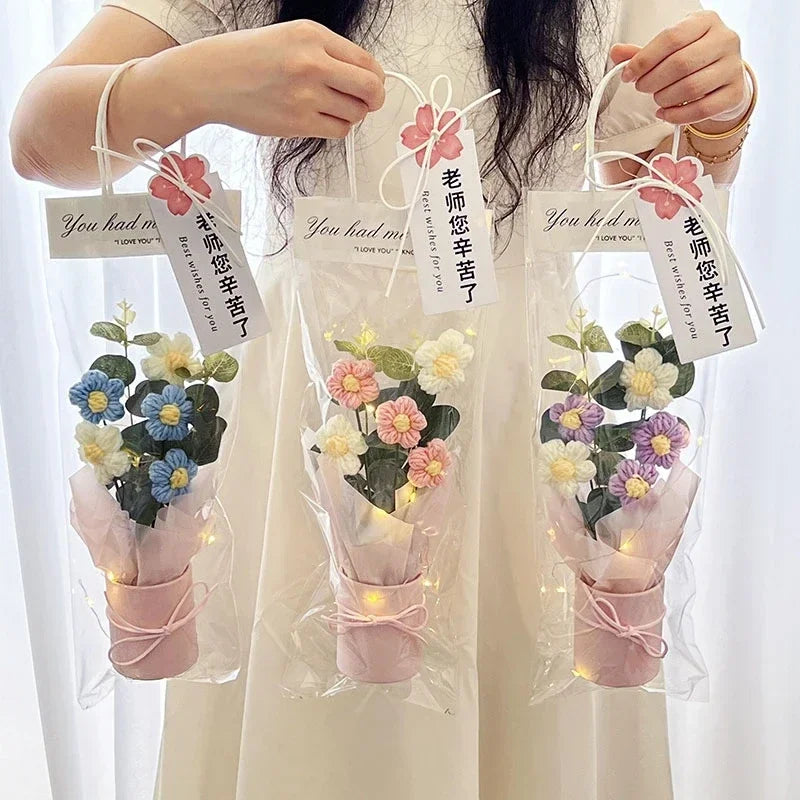 Crochet Flower Bouquet Mother's Day Gifts with LED Light String Hand Knitted Flowers Graduation Artificial Flowers Decor
﻿ 
﻿