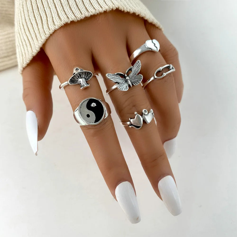 Vintage Gothic Heart Ring/ Punk Playing Card Spades/ Geometric/ Hollow /Butterfly Retro Ring