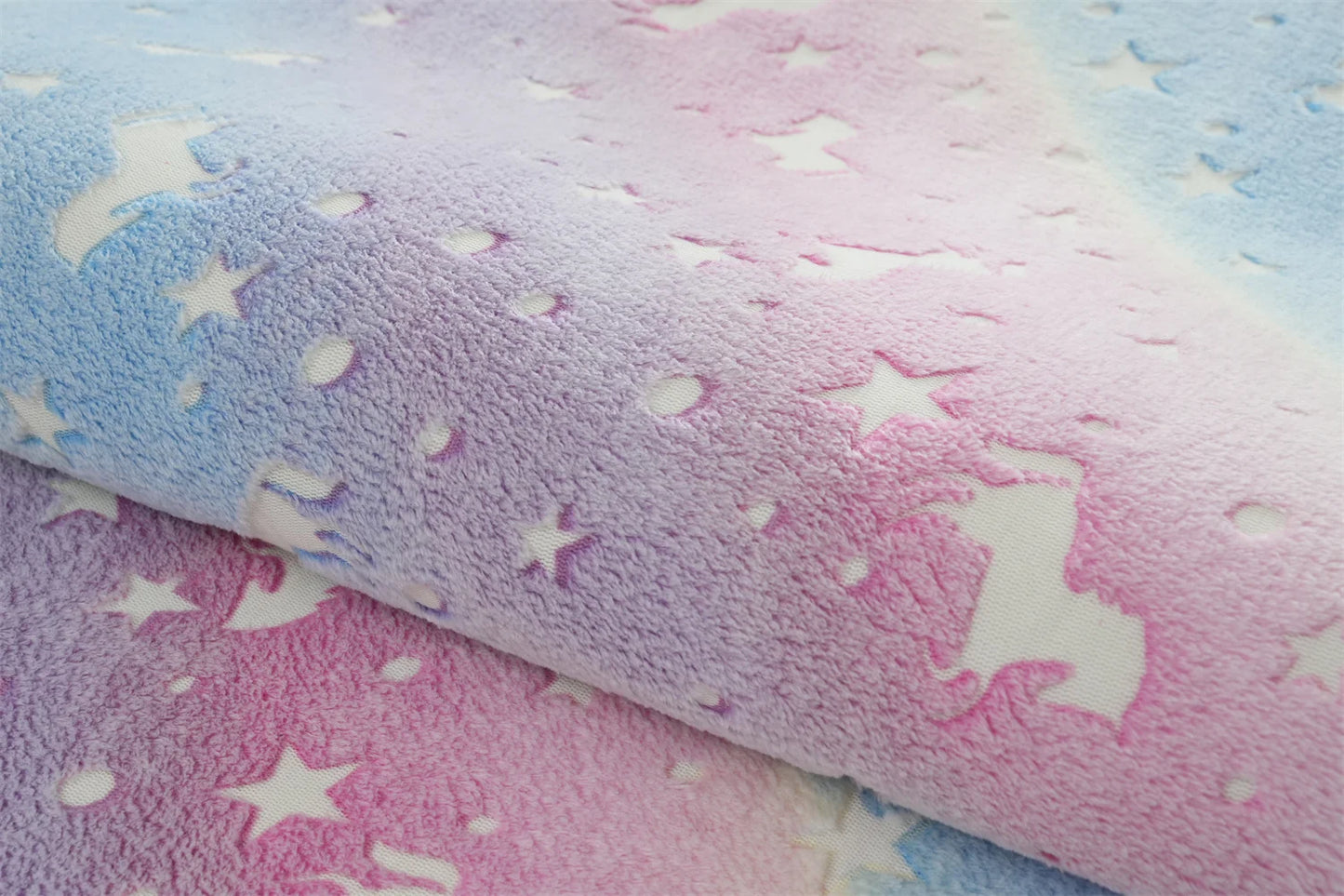 Multicolour Stars Pattern Glow in The Dark Area Rug Horse Area Rug Living Room Carpet Luminous Area Rug Indoor Rugs for Children