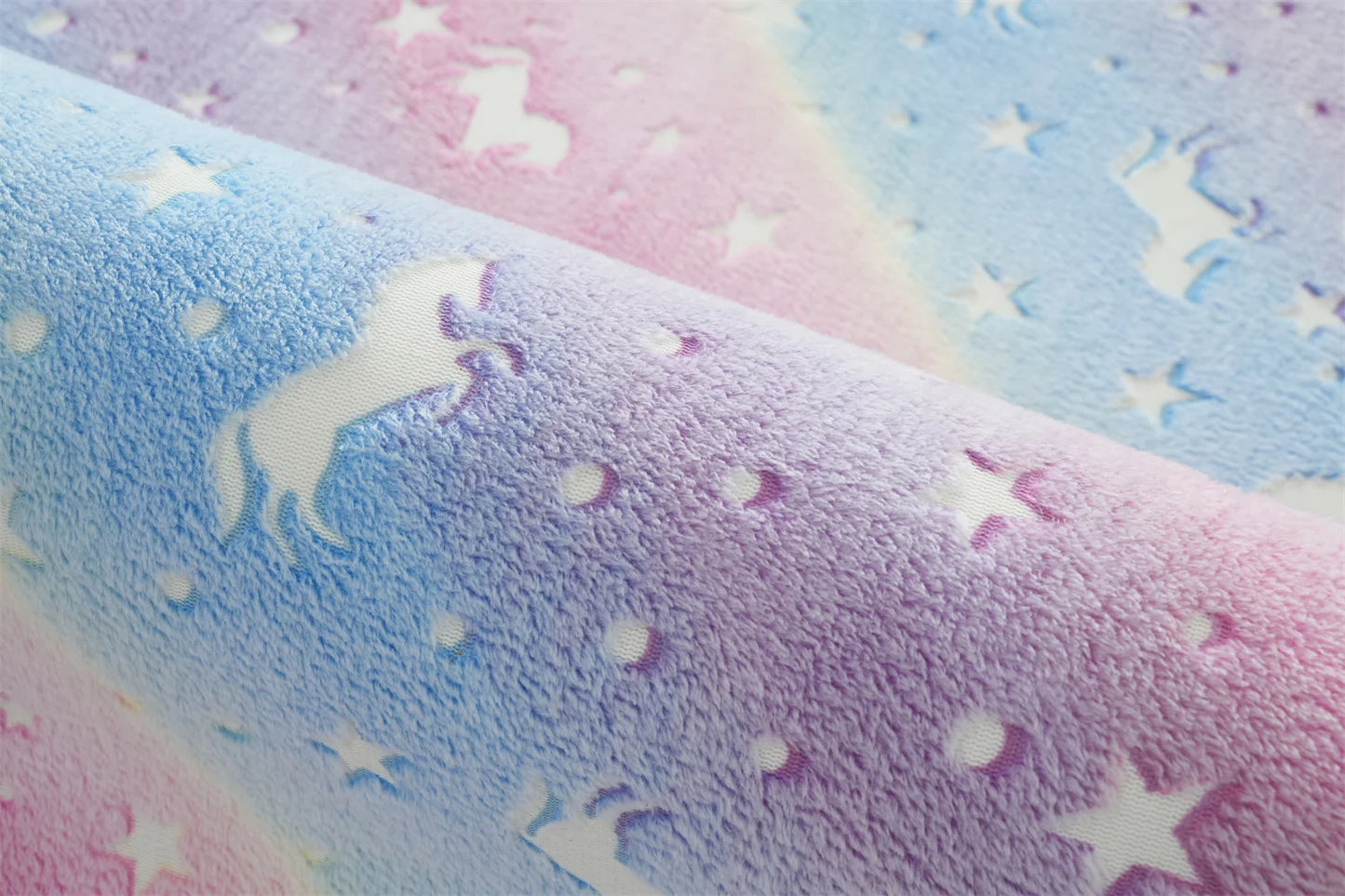 Multicolour Stars Pattern Glow in The Dark Area Rug Horse Area Rug Living Room Carpet Luminous Area Rug Indoor Rugs for Children