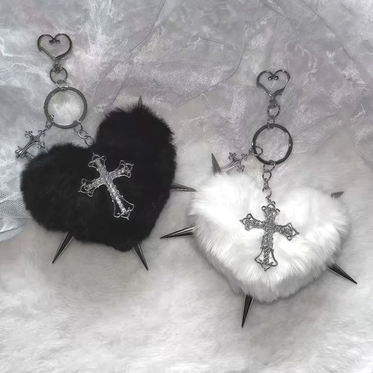 Punk Leopard Print Rivet Cross Keychain – Cool Grunge Rock Heart Bag Charm & Gothic Accessory