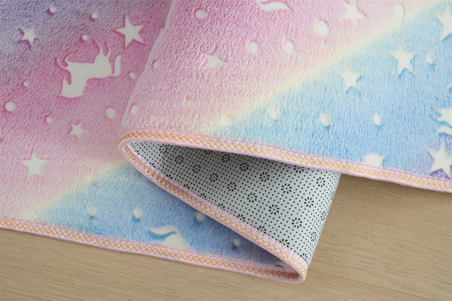 Multicolour Stars Pattern Glow in The Dark Area Rug Horse Area Rug Living Room Carpet Luminous Area Rug Indoor Rugs for Children