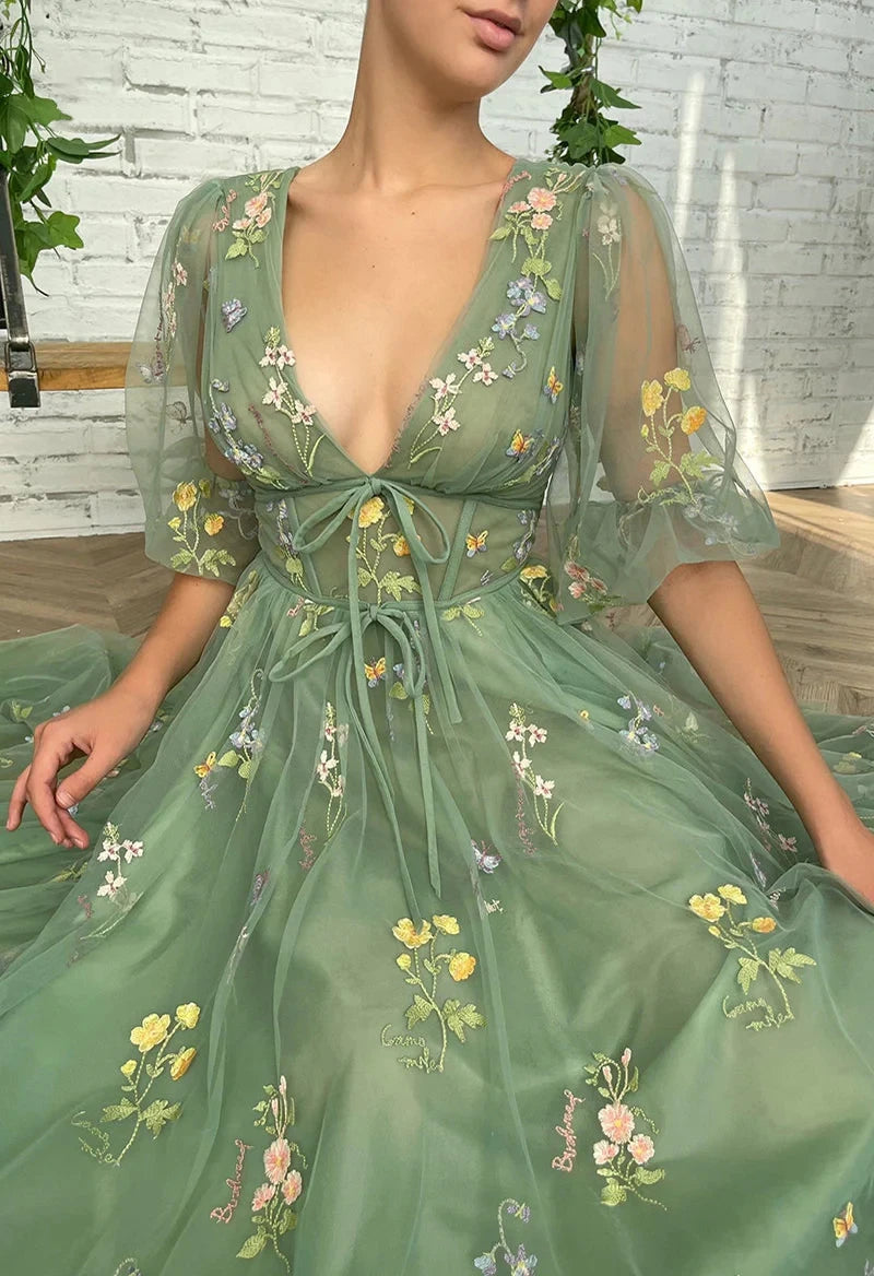 Women's Puffy Sleeve Prom Dresses V Neck Flower Embroidery Evening Dress Green Fairy Tea Length Formal Gowns