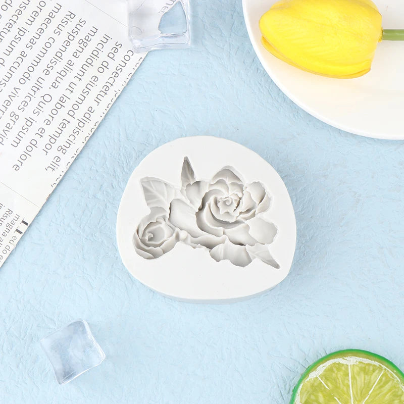 1Pc Flower Shape Silicone Mold Gardenia Plumeria Rubra Soap Fondant Molds DIY Cake Jelly Chocolate Decoration Baking Tool
