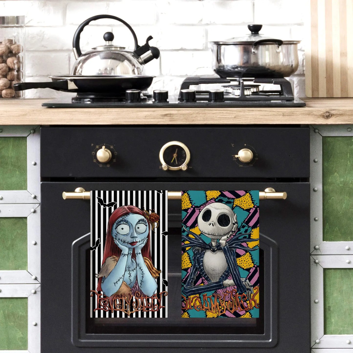 The Nightmare Before Christmas Towel & Dish Towel | Gothic Decor, Perfect for Day of the Dead & Family Party Supplies Flat Print
