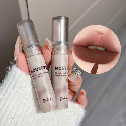 Matte Black Waterproof Lip Mud – Gothic Velvet Mousse Lipstick, Non‑Stick & Moisturizing