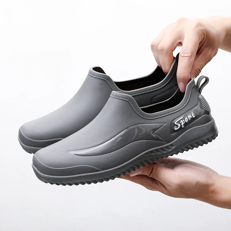 Men Non-slip Wear-resistant Low-top,Waterproof Water Shoes,Kitchen Chef Work Shoes Rain Boots,Labor Shoes,Kitchen Accessories