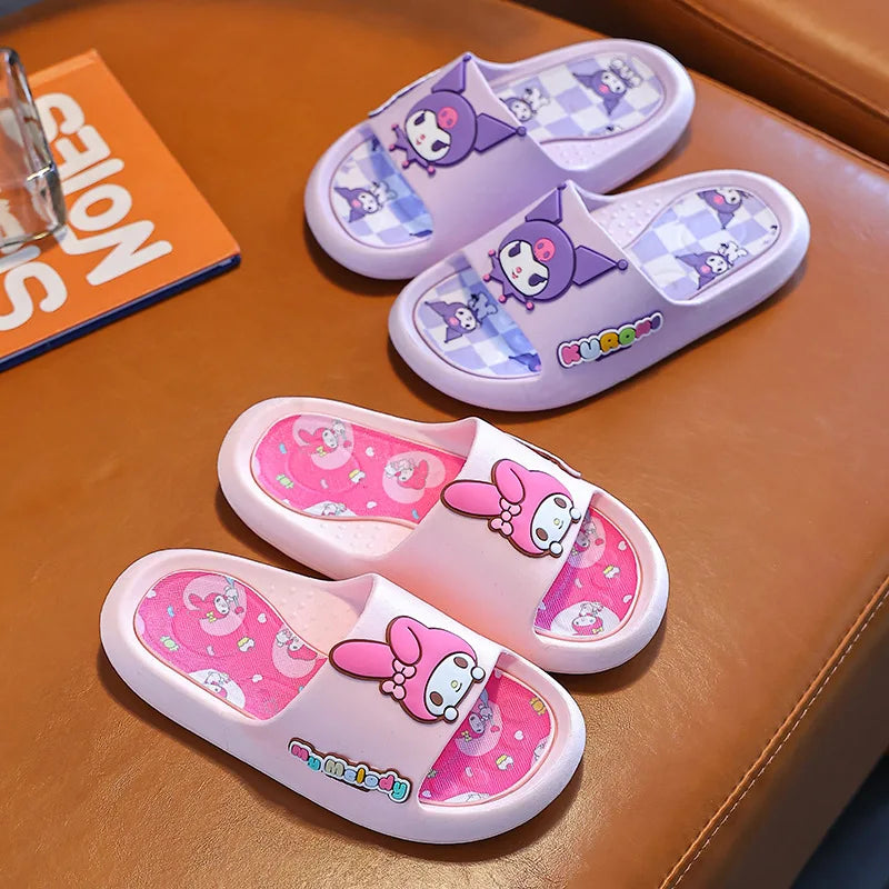 Sanrio Hello Kitty Summer Slippers - Cute Kuromi and Cinnamoroll Designs, Anti-Slip Indoor Bathroom Slippers, Cartoon Outdoor Sandals