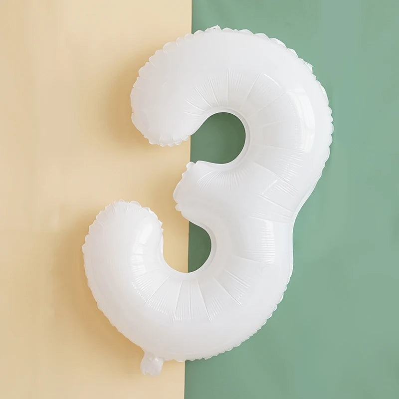 40‑Inch Yellow & White Macaron Daisy Number Foil Balloon