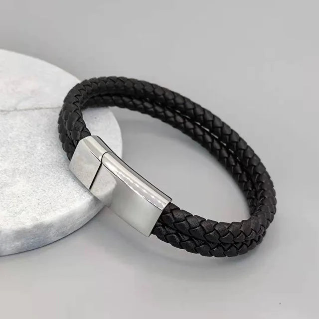 Personalized Black Leather Explorer Bracelet For Men Custom Engraved Name Date Strong Magnetic Clasps Bracelet Father's Day Gift
