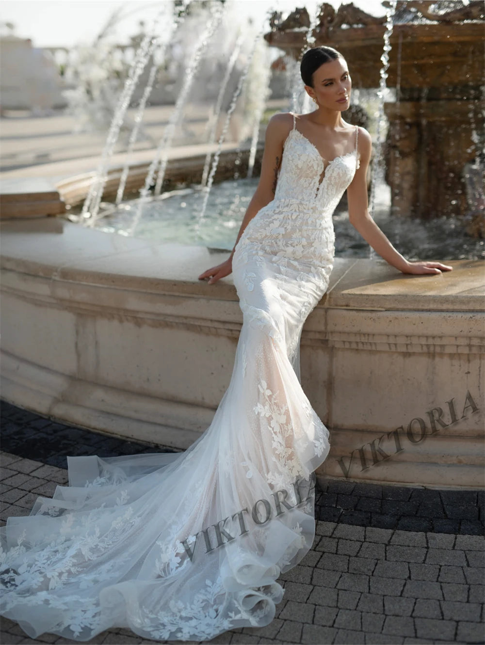 Attractive Backless V-neck Spaghetti Straps Mermaid Wedding Dresses