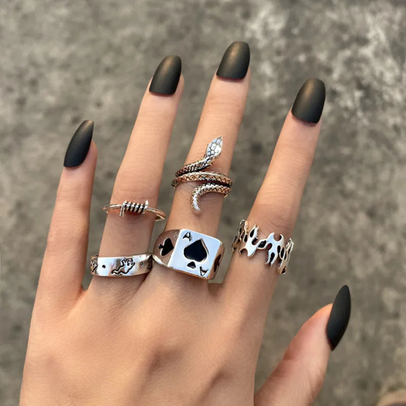Vintage Gothic Heart Ring/ Punk Playing Card Spades/ Geometric/ Hollow /Butterfly Retro Ring