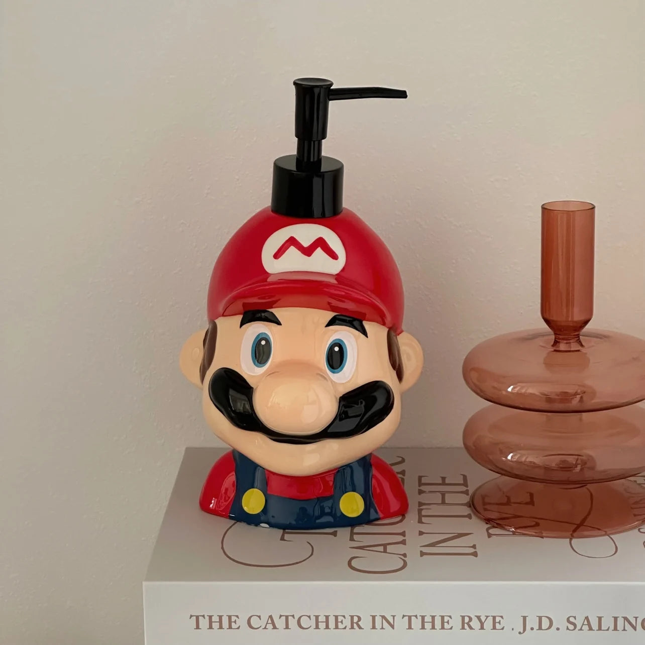 Super Mario Press Bottle – Refillable Shower Gel & Hand Soap Dispenser, Cute Bathroom Gift