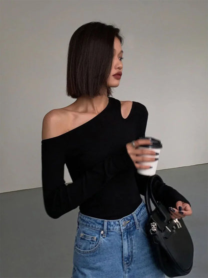 Womens Skew Collar Off-shoulder Long-sleeved Slim Fit Top