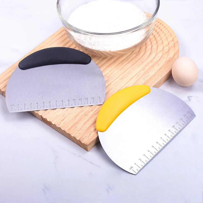 Stainless Steel Pastry Cutter Flour Pastry Scraper Chopper Scale Dough Pizza Cutter Comfortable Handle Kitchen Baking Tools