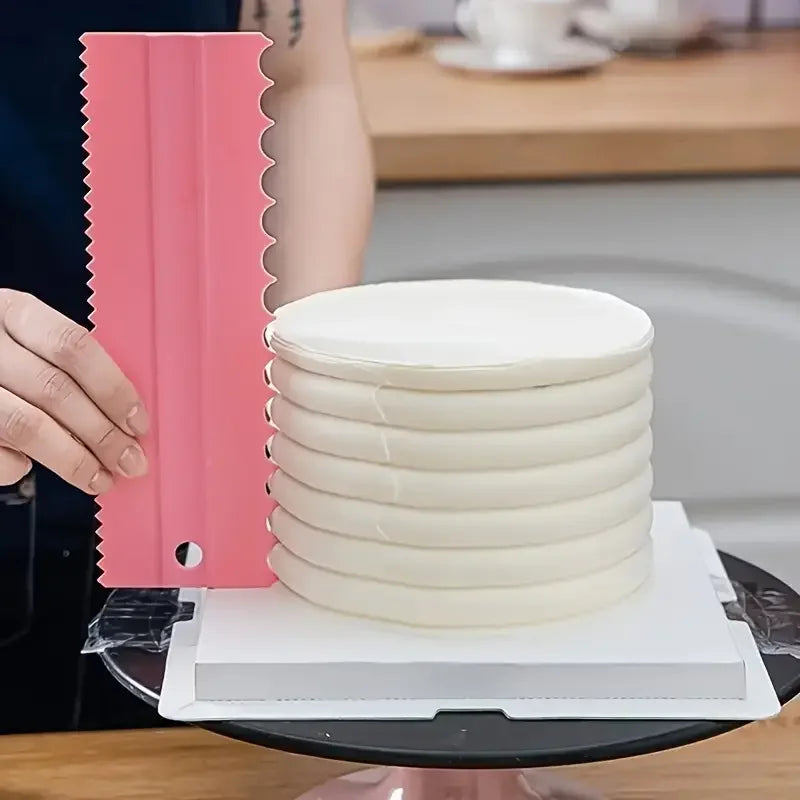 4‑Piece Cake Scraper Set – Icing Smoothers & Fondant Tools for Professional Baking