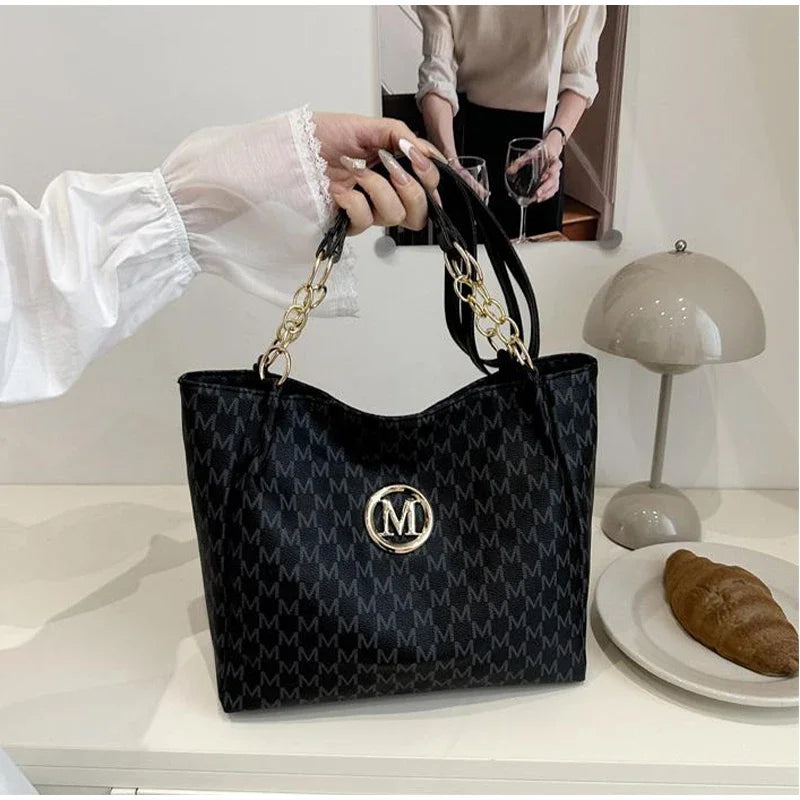 Retro M Letter Women's Shoulder Bag Luxury High Quality Handbag Fashion Large Capacity Tote Bag New Trend Versatile Underarm Bag