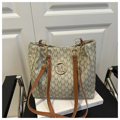 Retro M Letter Women's Shoulder Bag Luxury High Quality Handbag Fashion Large Capacity Tote Bag New Trend Versatile Underarm Bag