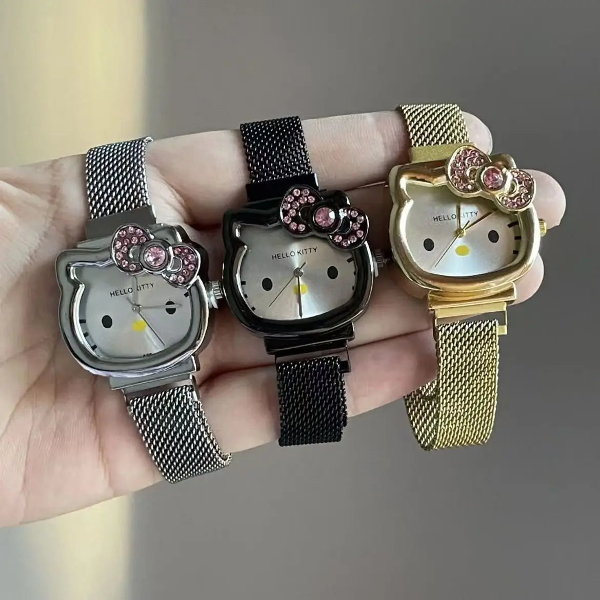 Anime Sanrio Hello Kitty Diamond Watch Kt Cat Kawaii Pink Ladies Gold Sliver Metal Jewelry Cartoon Magnetic Watch Birthday Gifts