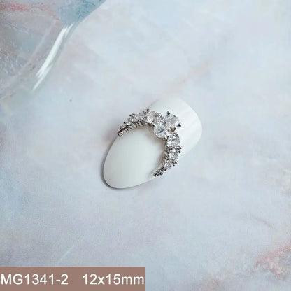 10pcs/lot Luxury No Fading Bow Butterfly Arc Nail Art Parts Zircon Crystal Manicure Nails Accesorios Supplies Decorations Charms