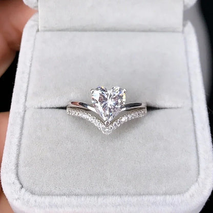 Delicate Silver Color White Zircon Stones Heart Rings