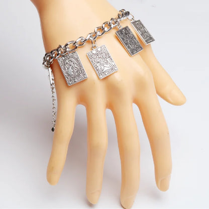 Retro Magic Witch DivinationTarot Star Moon Sun World Charm Bracelet DIY Jewelry Crafts Friendship Gift For Woman and Man P738