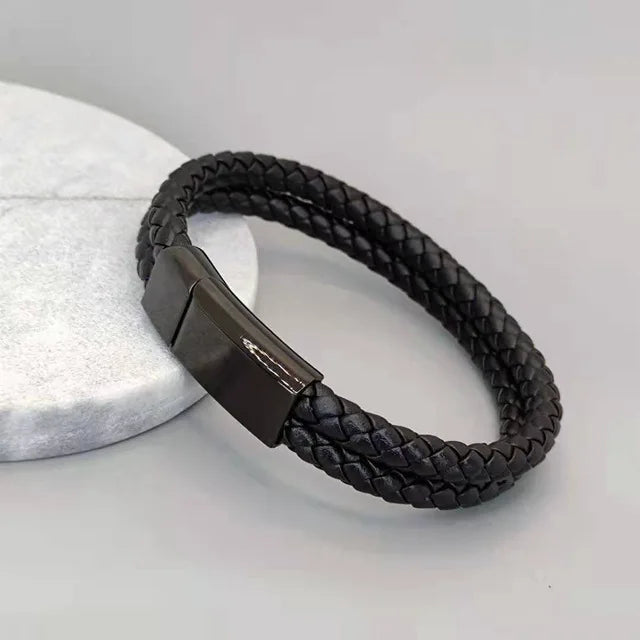Personalized Black Leather Explorer Bracelet For Men Custom Engraved Name Date Strong Magnetic Clasps Bracelet Father's Day Gift