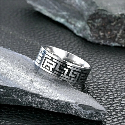 Men’s Titanium Steel Retro Ring – Handmade Fashion Statement Band