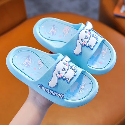 Sanrio Hello Kitty Summer Slippers - Cute Kuromi and Cinnamoroll Designs, Anti-Slip Indoor Bathroom Slippers, Cartoon Outdoor Sandals