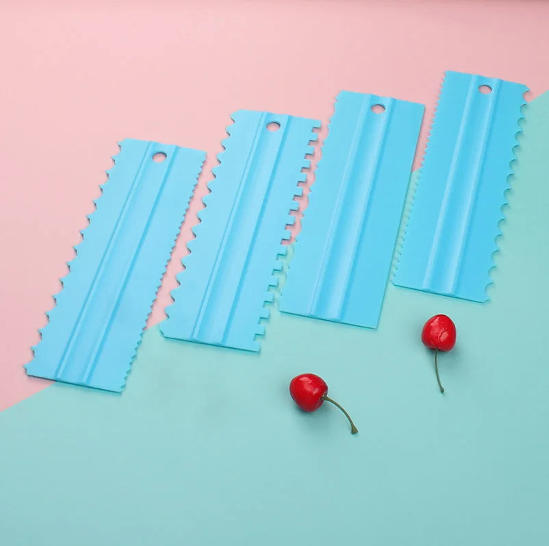 4‑Piece Cake Scraper Set – Icing Smoothers & Fondant Tools for Professional Baking