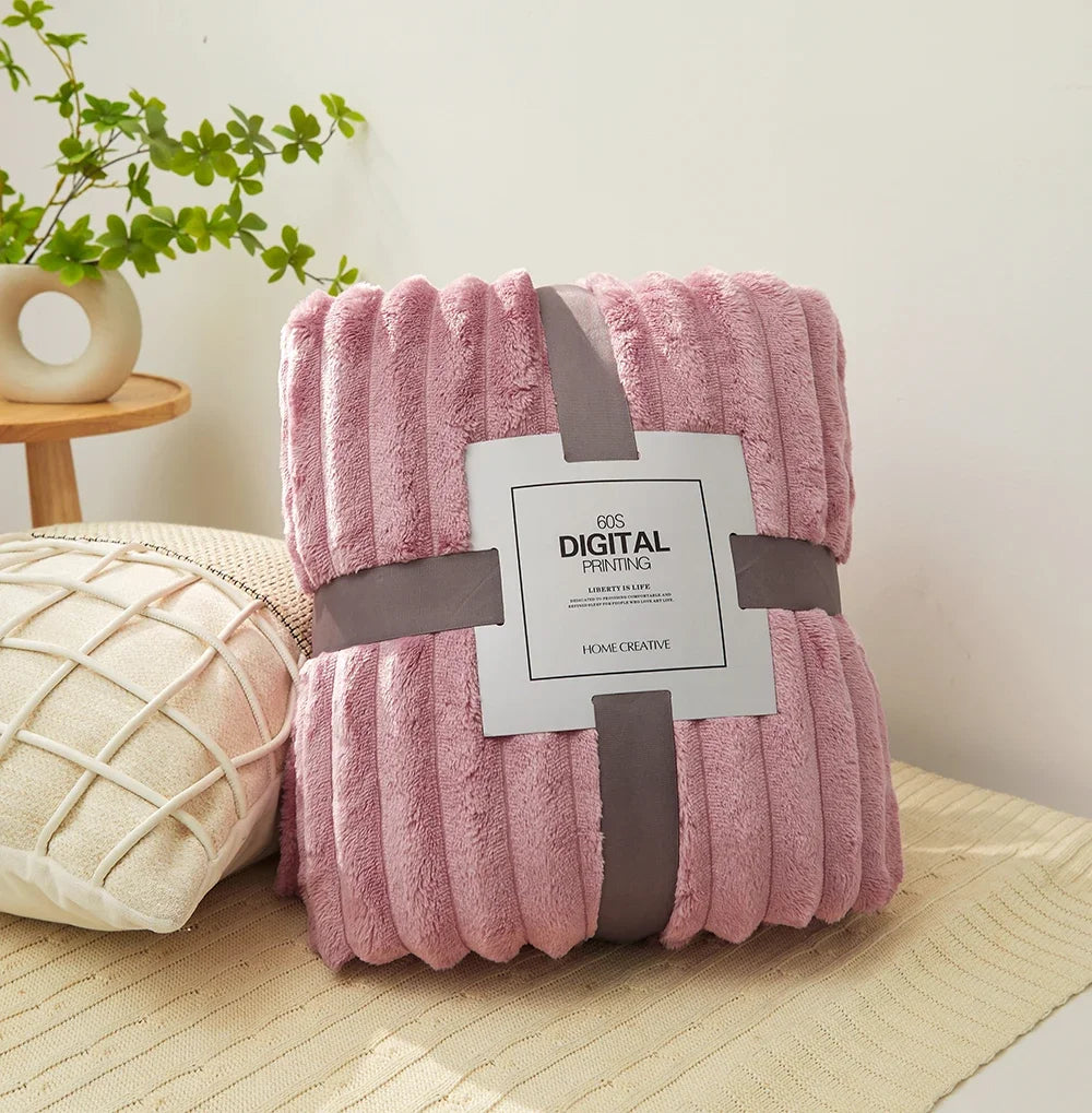 VividTwill 1pc Fluffy Coral Velvet Blanket Air-Conditioned Flannel Plush Comfortable Thickened Warm Soft Throw Blanket Bed Cover