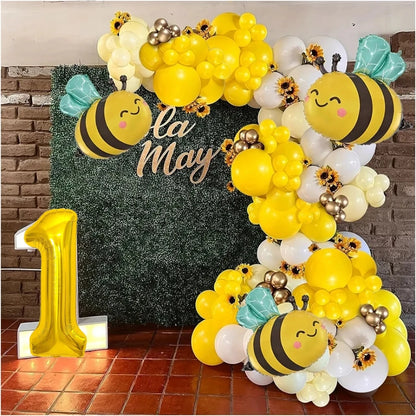 Cute Bee 32‑Inch Gold Number Balloon Garland Set for Kids’ Parties