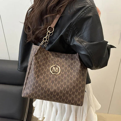 Retro M Letter Women's Shoulder Bag Luxury High Quality Handbag Fashion Large Capacity Tote Bag New Trend Versatile Underarm Bag