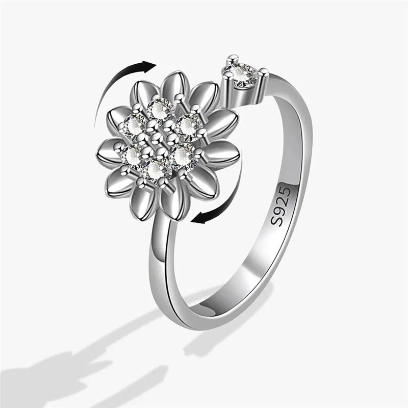 Fashion Beads Anxiety Fidget Spinner Rings Korea Crystal Butterfly Flower Star Moon Ring Anti Stress Jewelry Gift