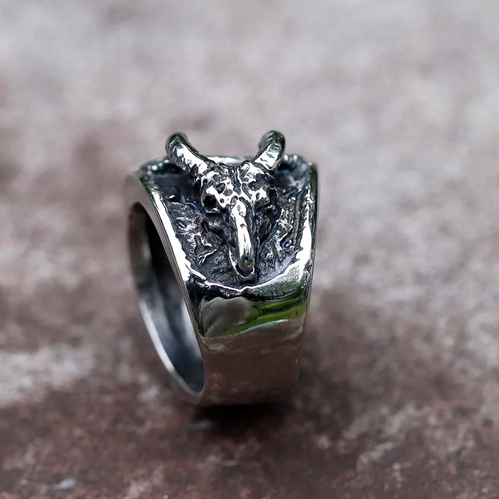 ✨ Men’s 316L Stainless Steel Pagan Star Ring – Gothic