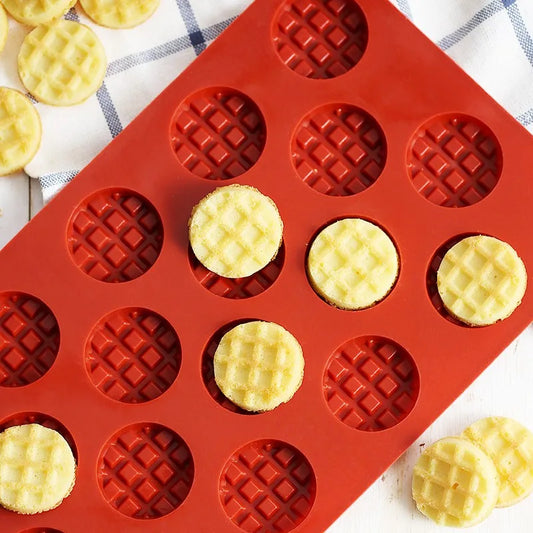 DIY Round Waffle Silicone Mold – Food‑Grade Chocolate, Candle & Baking Tool